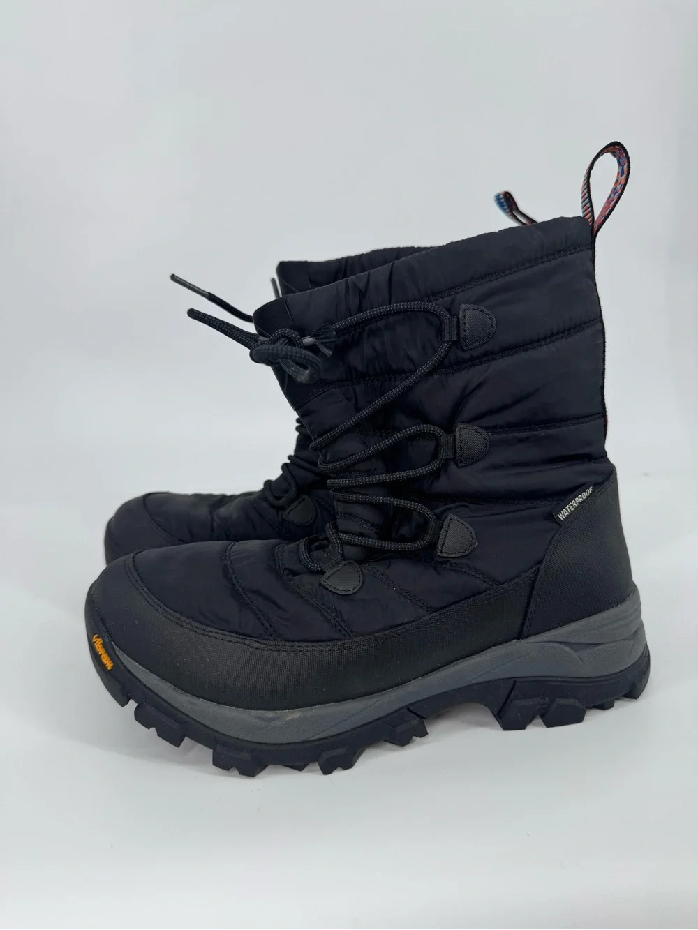 Muck Boot Women's Arctic Ice Nomadic Sport + Vibram Arctic Grip A.T. Size 7